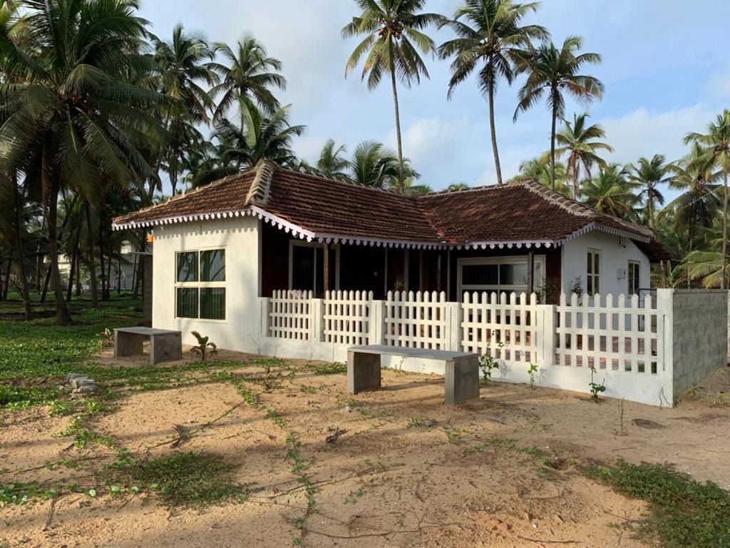 Delta Hospitality - Sea Facing Rooms With A Private Beach Kalyanpur Exterior photo
